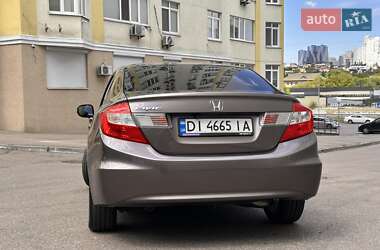 Седан Honda Civic 2012 в 
