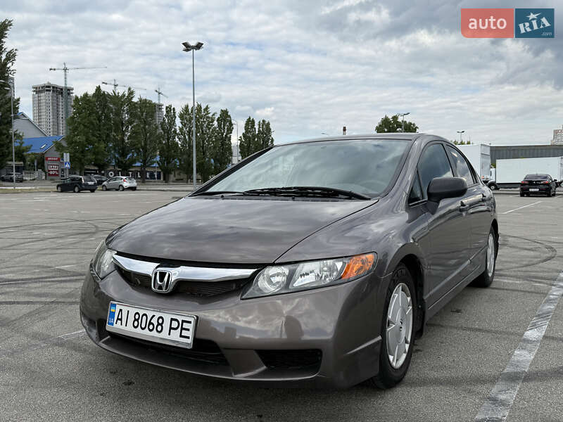 Седан Honda Civic 2010 в 