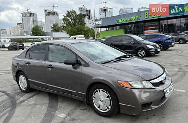 Седан Honda Civic 2010 в 