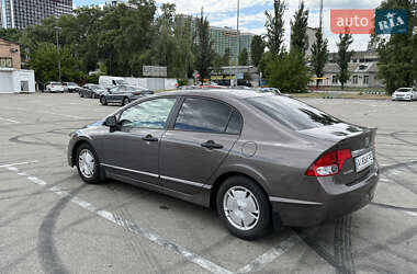 Седан Honda Civic 2010 в 