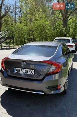 Седан Honda Civic 2019 в 