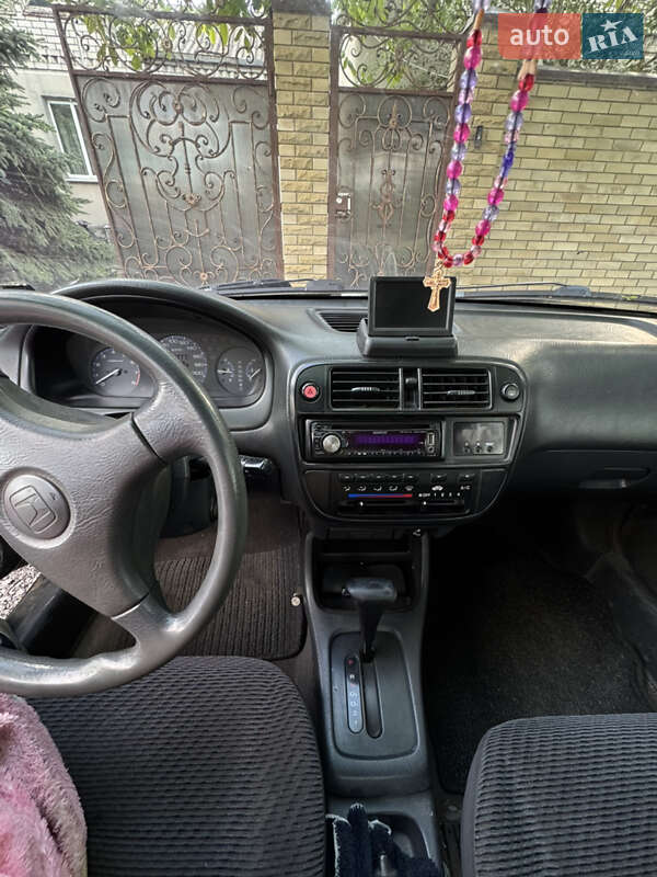 Хетчбек Honda Civic 1998 в Дніпрі