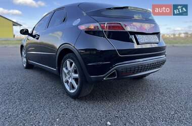 Хэтчбек Honda Civic 2007 в 