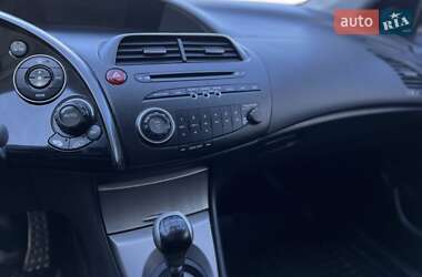 Хэтчбек Honda Civic 2007 в 