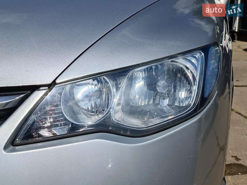 Седан Honda Civic 2008 в Харькове