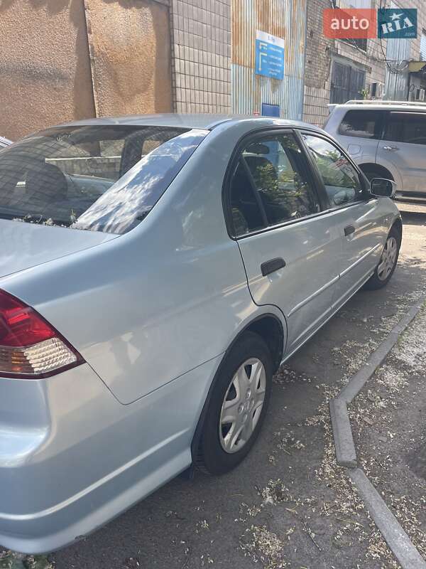 Седан Honda Civic 2004 в Києві
