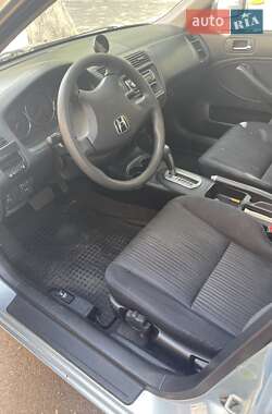 Седан Honda Civic 2004 в 