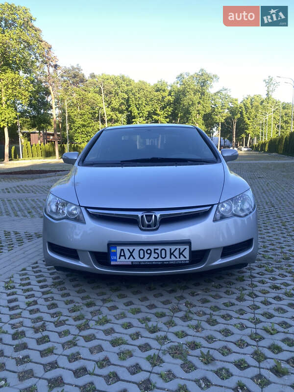 Седан Honda Civic 2008 в Харькове