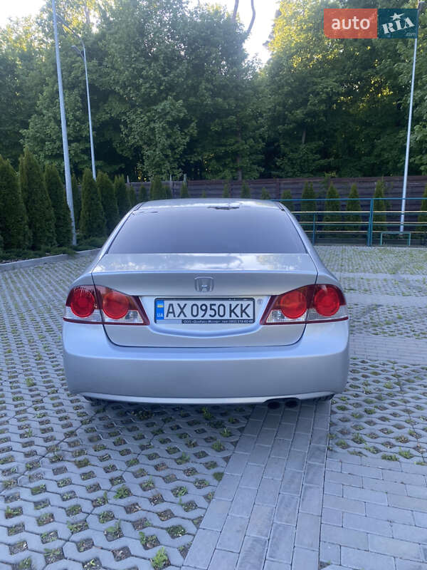 Седан Honda Civic 2008 в Харькове