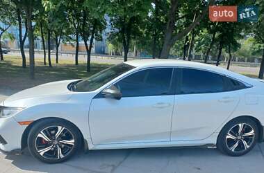 Седан Honda Civic 2019 в 