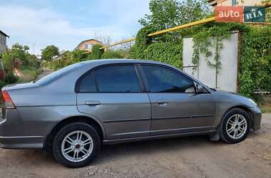 Седан Honda Civic 2004 в 