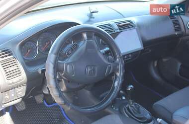 Седан Honda Civic 2004 в 