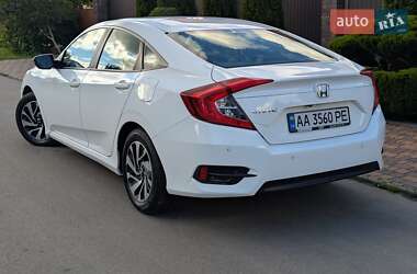 Седан Honda Civic 2017 в 