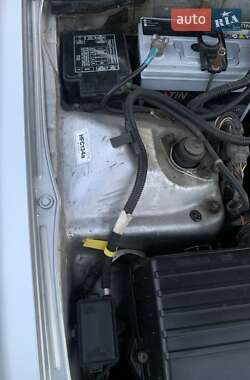 Хетчбек Honda Civic 2000 в 