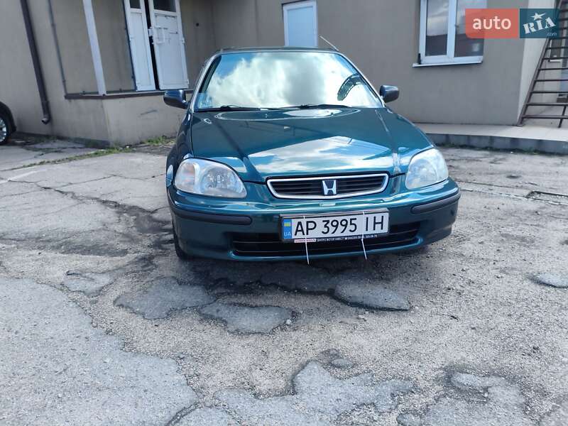 Седан Honda Civic 1997 в Запоріжжі