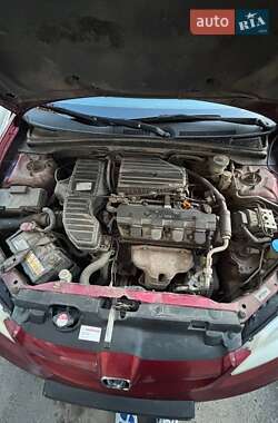 Седан Honda Civic 2005 в 
