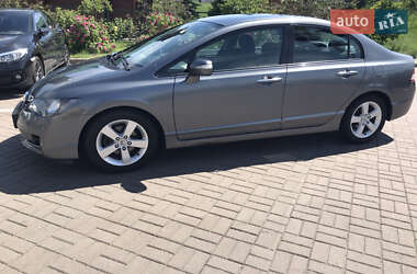Седан Honda Civic 2009 в 