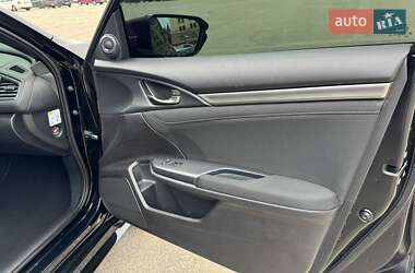Хэтчбек Honda Civic 2018 в 