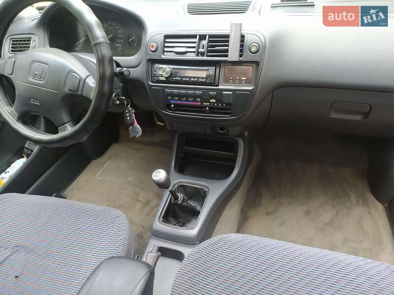 Хэтчбек Honda Civic 1996 в Одессе