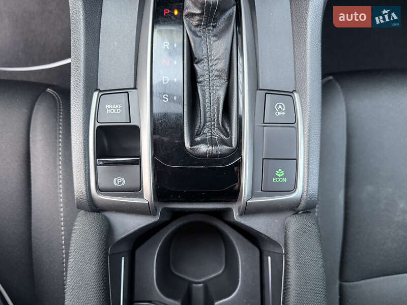 Хэтчбек Honda Civic 2017 в Киеве