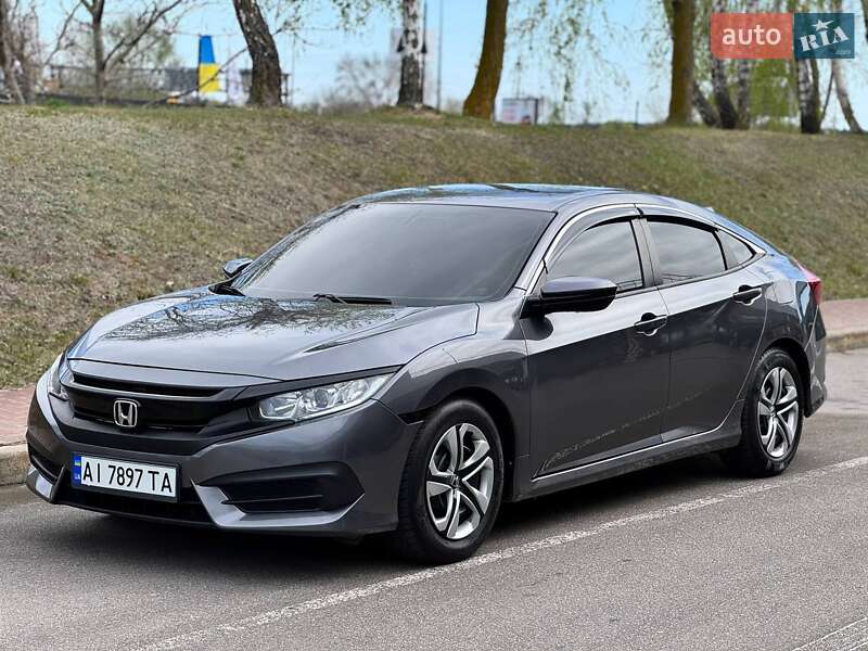 Седан Honda Civic 2016 в Києві