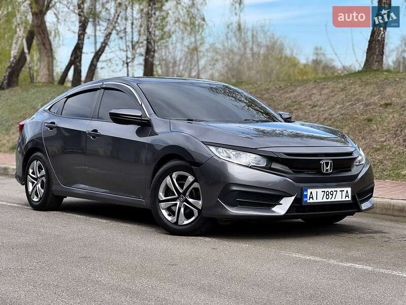 Седан Honda Civic 2016 в Києві