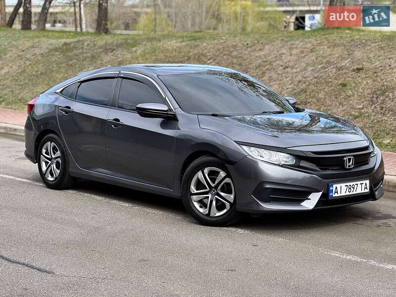 Седан Honda Civic 2016 в Києві