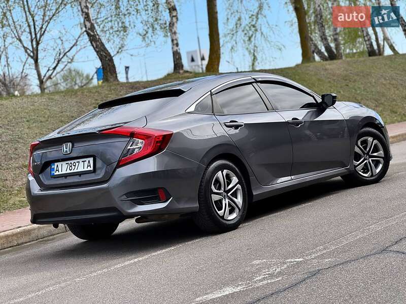 Седан Honda Civic 2016 в Києві