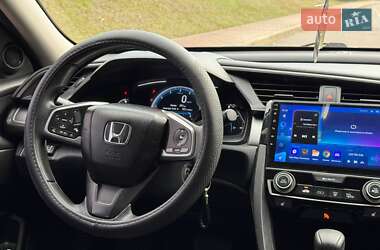 Седан Honda Civic 2016 в 