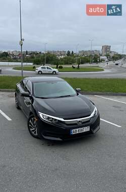 Седан Honda Civic 2015 в Виннице
