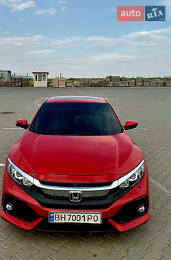 Купе Honda Civic 2016 в 