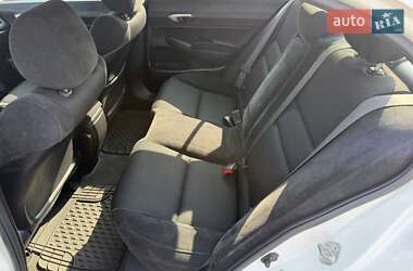 Седан Honda Civic 2010 в 