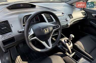 Седан Honda Civic 2010 в 