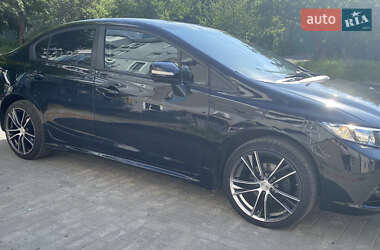 Седан Honda Civic 2014 в 