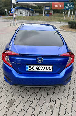 Седан Honda Civic 2016 в 