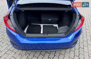 Седан Honda Civic 2016 в 