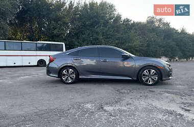 Седан Honda Civic 2016 в Каменском