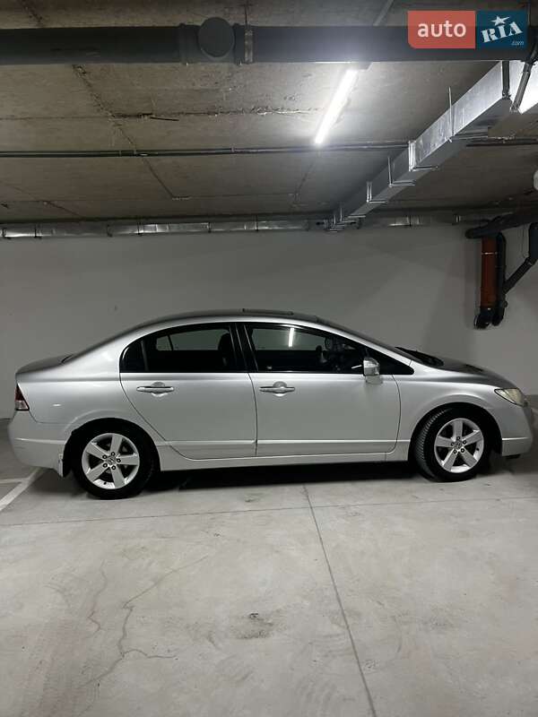 Honda Civic 2008