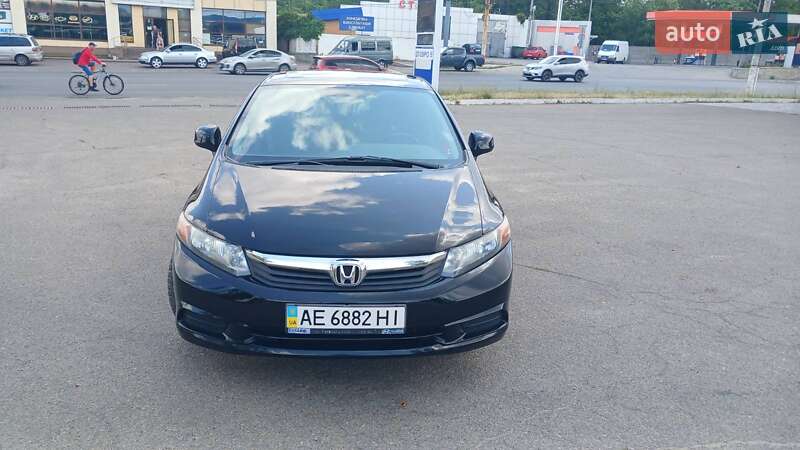 Седан Honda Civic 2012 в Дніпрі
