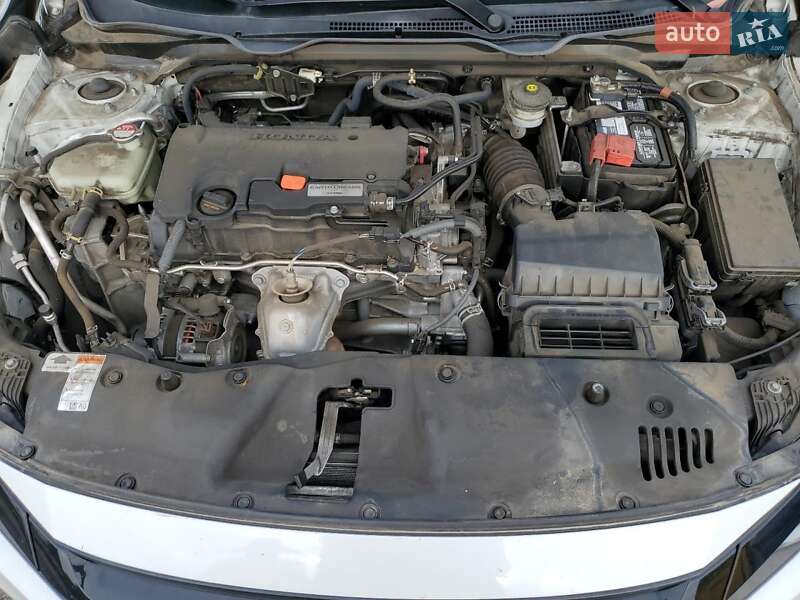 Седан Honda Civic 2019 в Львове