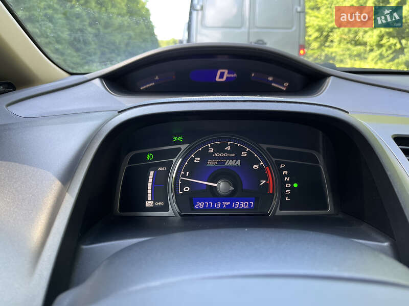 Седан Honda Civic 2008 в Чернівцях