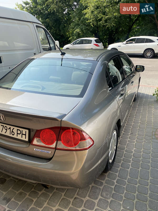 Седан Honda Civic 2007 в Львові