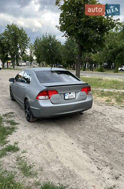 Седан Honda Civic 2006 в 