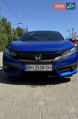 Купе Honda Civic 2016 в 