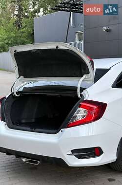 Седан Honda Civic 2019 в 