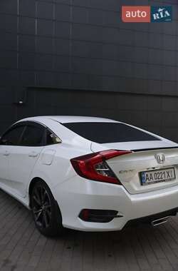 Седан Honda Civic 2019 в Славянске