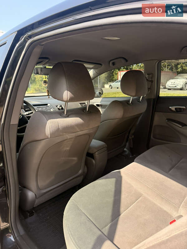 Седан Honda Civic 2008 в Львові