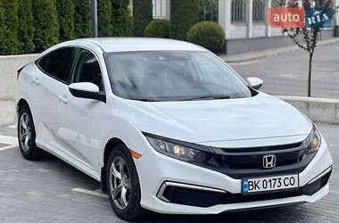 Седан Honda Civic 2018 в Ровно