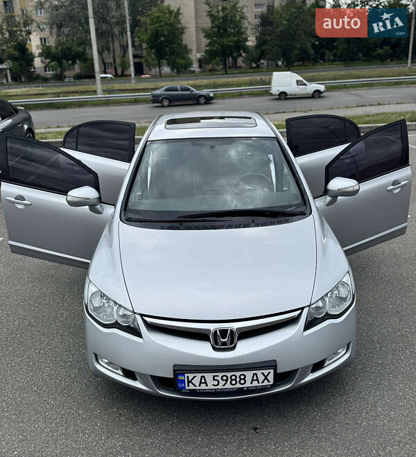 Седан Honda Civic 2007 в Києві