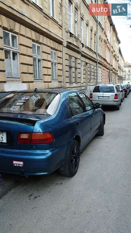 Седан Honda Civic 1995 в Львове